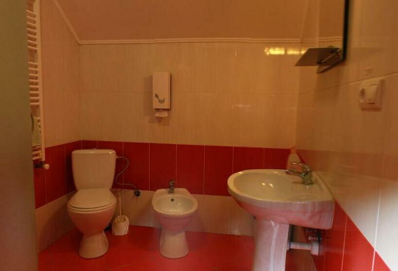 חדר אקונומי, U Anity