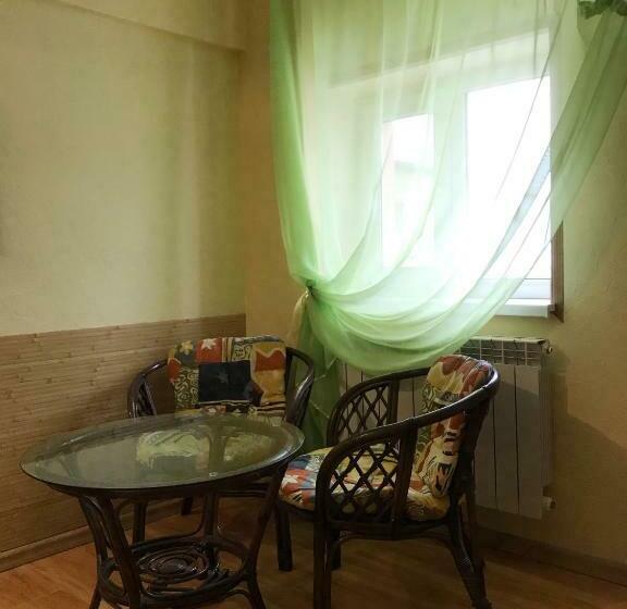 سوییت جونیور, U Olega