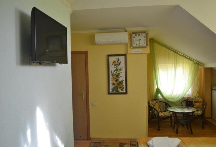 سوییت جونیور, U Olega