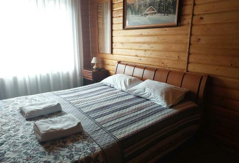 Casa 1 Quarto, Urochyshe Vyshnya