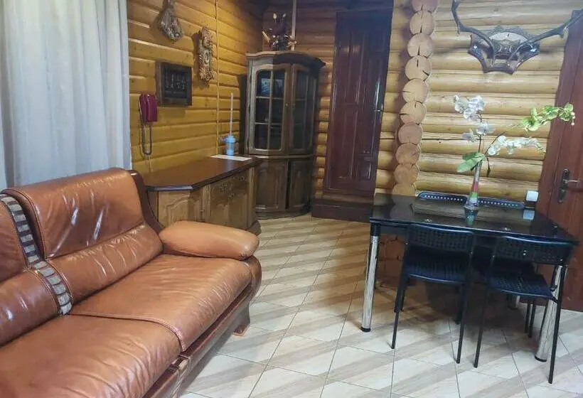 Talo 1 Makuuhuone, Urochyshe Vyshnya