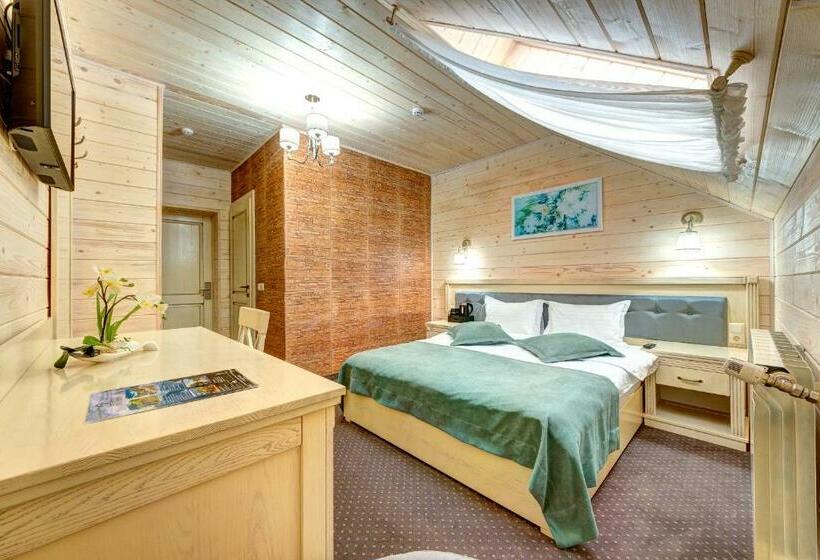 غرفة قياسية مزودة بجاكوزى, Podgorie Spa
