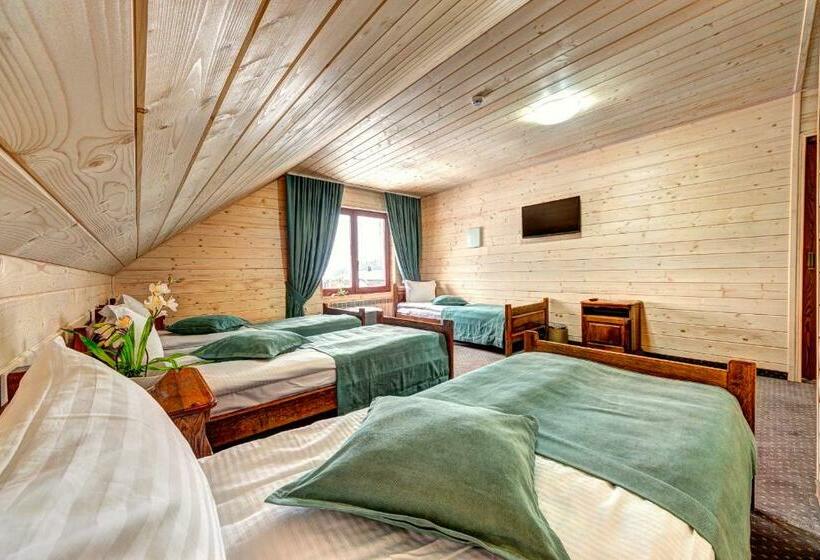 اتاق استاندارد چهار تخته, Podgorie Spa