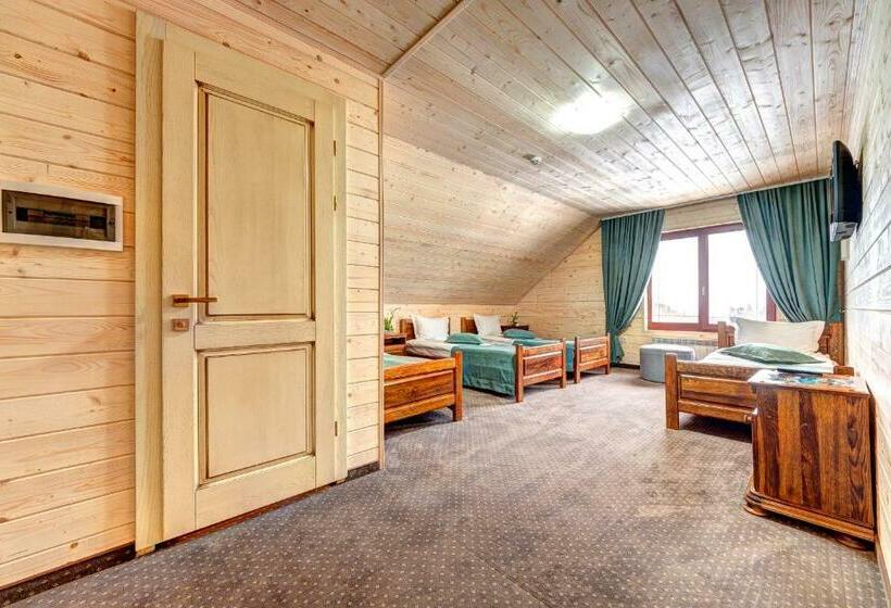 اتاق استاندارد چهار تخته, Podgorie Spa