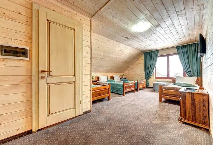 スタンダード4人部屋, Podgorie Spa