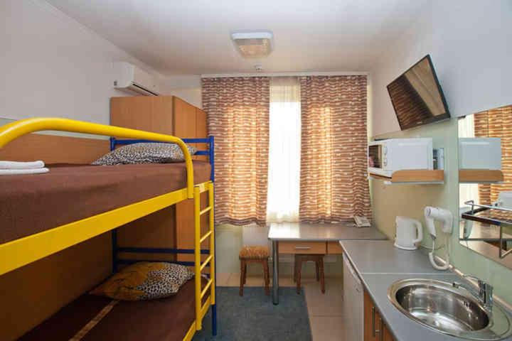تختخواب در اتاق مشترک, Sana Hostel