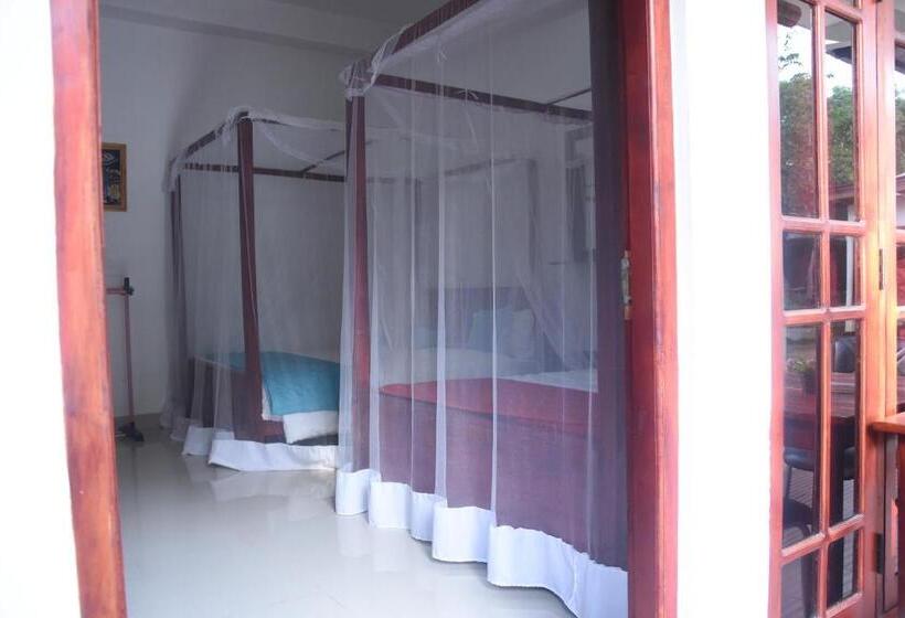Economy Quadruple Room, Sevonrich Holiday Resort