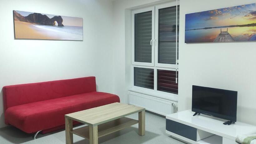 １ベッドルームアパートメント, Ubytovací Zařízení Koleje Pedagog