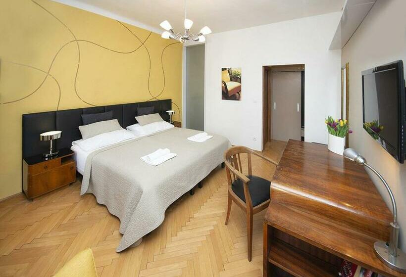 חדר סטנדרט, Bed&breakfast & Apartment Klafé