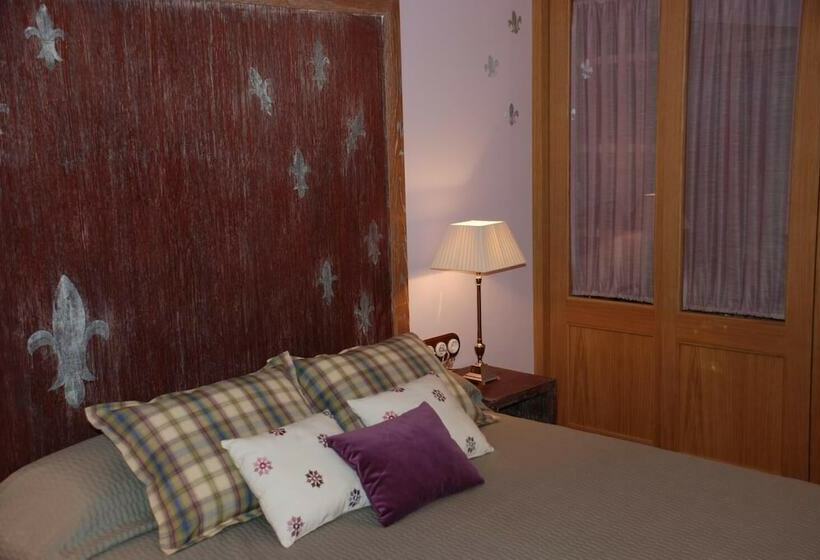 标准间, Cal Fuster De La Plaça