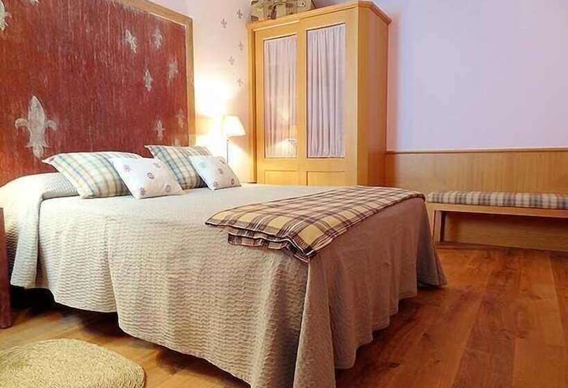 标准间, Cal Fuster De La Plaça