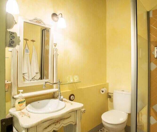 标准间, Cal Fuster De La Plaça