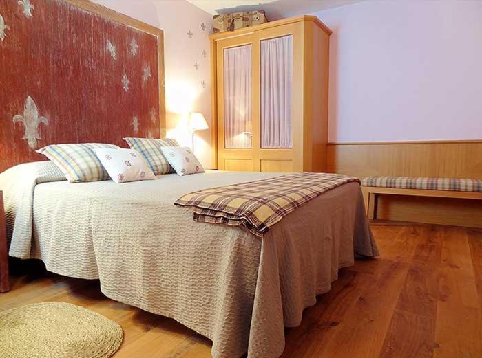 标准间, Cal Fuster De La Plaça