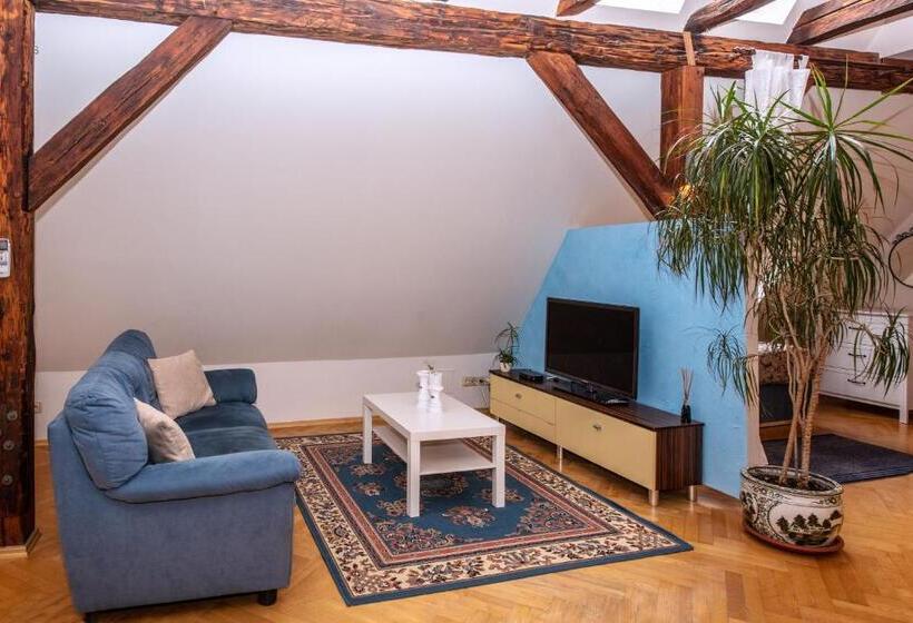 آپارتمان 2 خوابه, Ubytování U Bílé Paní