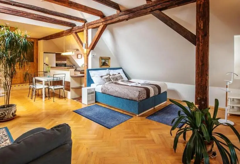 ２ベッドルームアパートメント, Ubytování U Bílé Paní