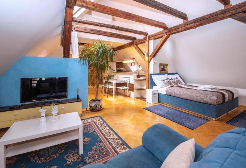 آپارتمان 2 خوابه, Ubytování U Bílé Paní