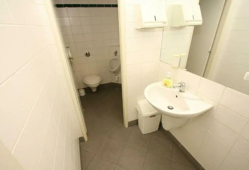 Standard-huone Jaettu Kylpyhuone, Charles Square Hostel