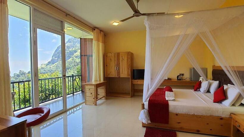 غرفة ديلوكس مزودة بشرفة, Ella`s Edge