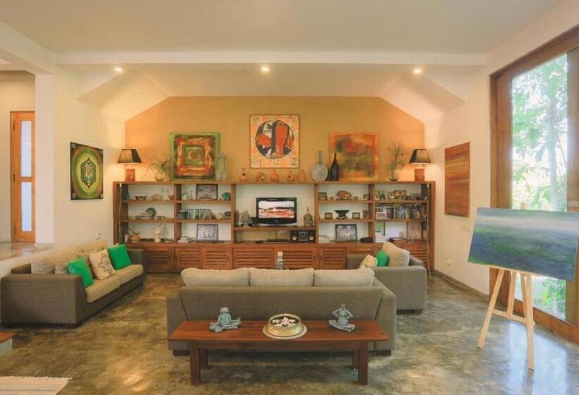 Бунгало Стандарт, Highland Villa