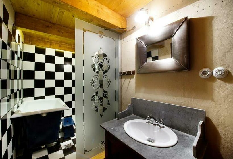 Négyágyas Standard Szoba, Letohradek Sv. Vojtech