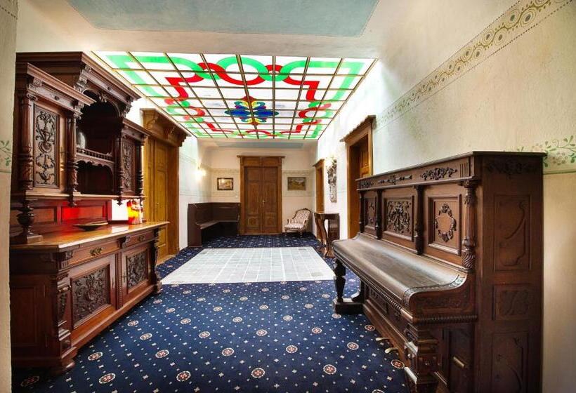 Háromágyas Standard Szoba, Letohradek Sv. Vojtech