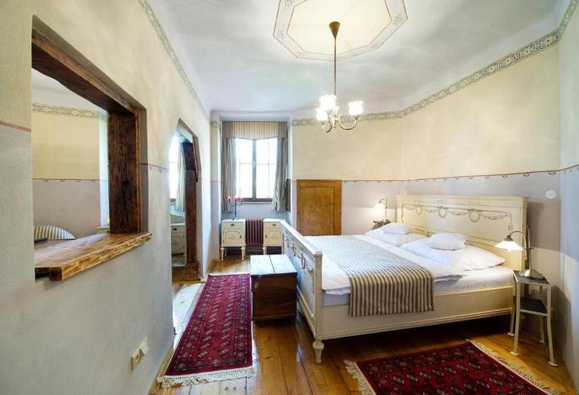 Lakosztály, Letohradek Sv. Vojtech