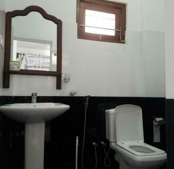 Deluxe Room, Mermaid Inn