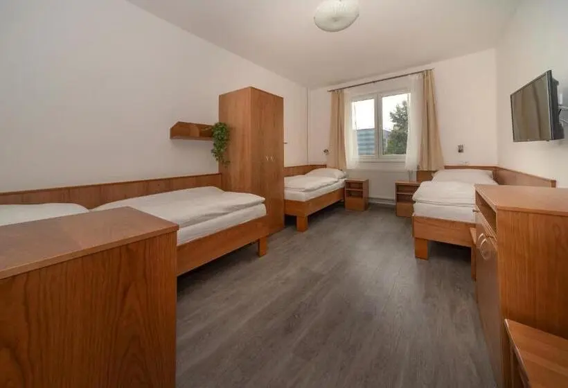 Perhehuone, Panský Dům
