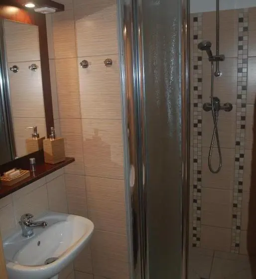 Sviitti, Panský Dům