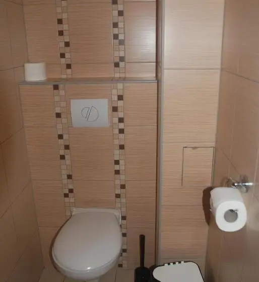 Sviitti, Panský Dům