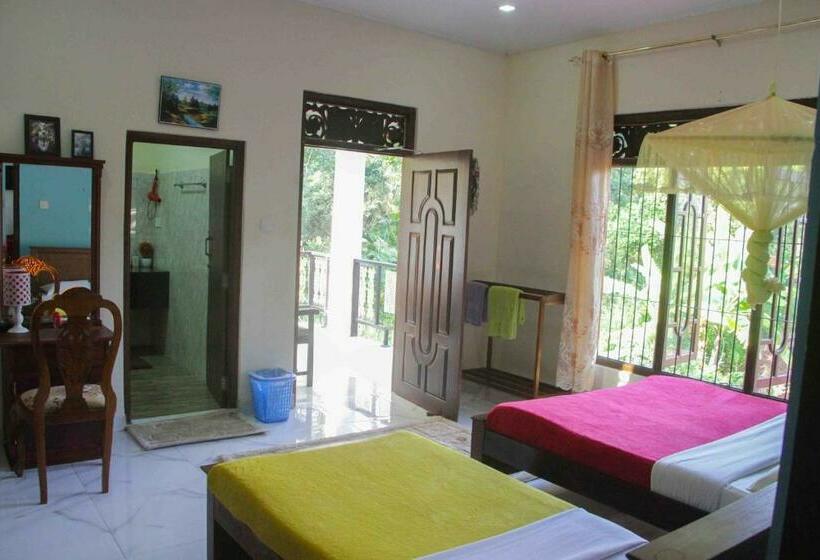 デラックストリプルルーム, Prince Villa Sigiriya