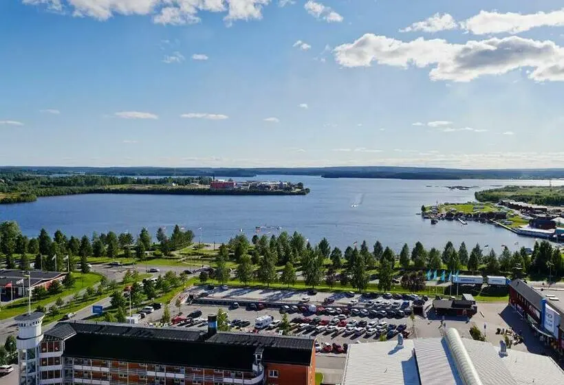 Juniorsviitti Näkymä, Kust Hotell & Spa