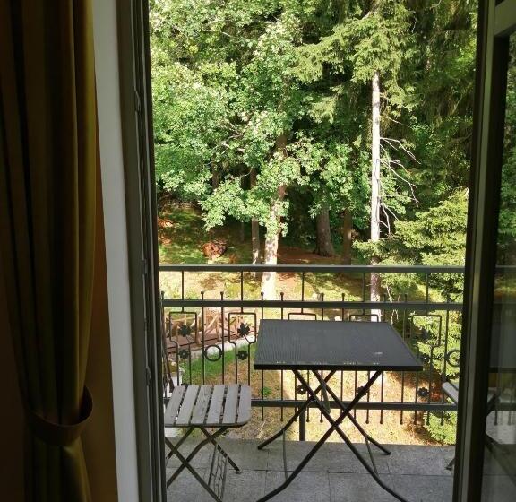 バルコニー付スイート, Parkhotel Forest