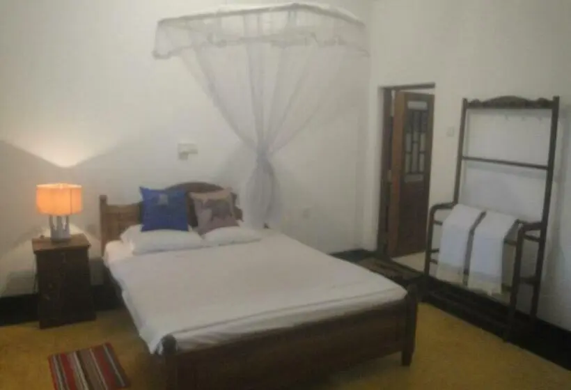 エコノミールーム, Priyanka Villa
