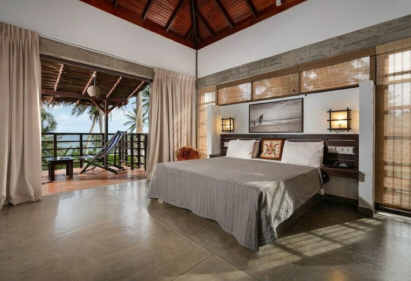 اتاق استاندارد با بالکن و چشمانداز دریا, Seven Turtles