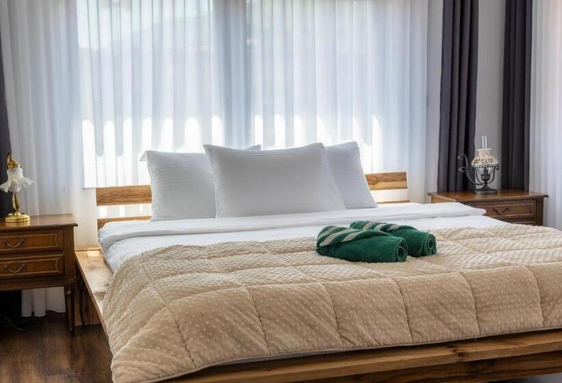 اتاق لوکس, Doa Boutique