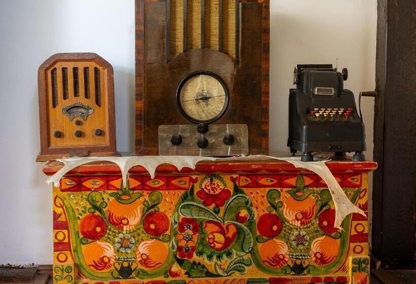 اتاق لوکس خانوادگی, Doa Boutique