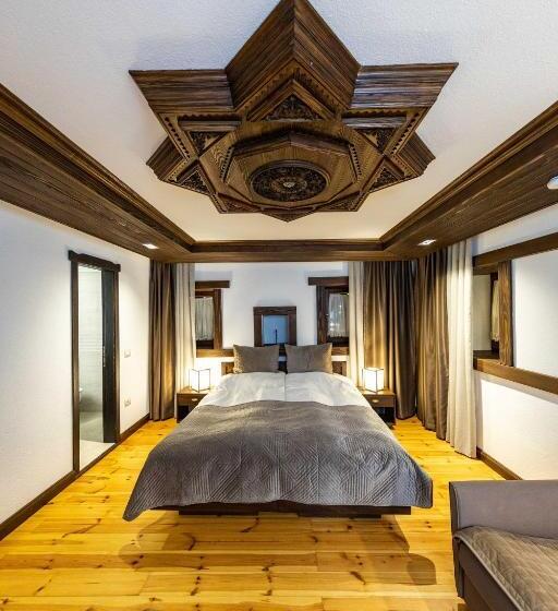 اتاق لوکس, Kulla E Zenel Beut