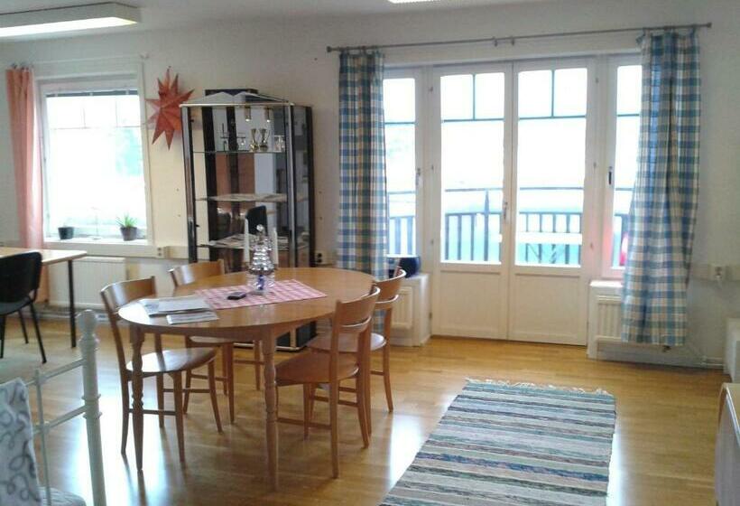 דירה בת חדר שינה 1 עם מרפסת, Relax House Rättvik Spa Nordic