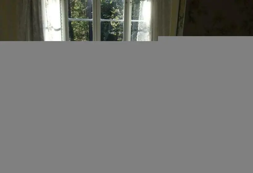 Standard-invahuone, Ardrebo B&b