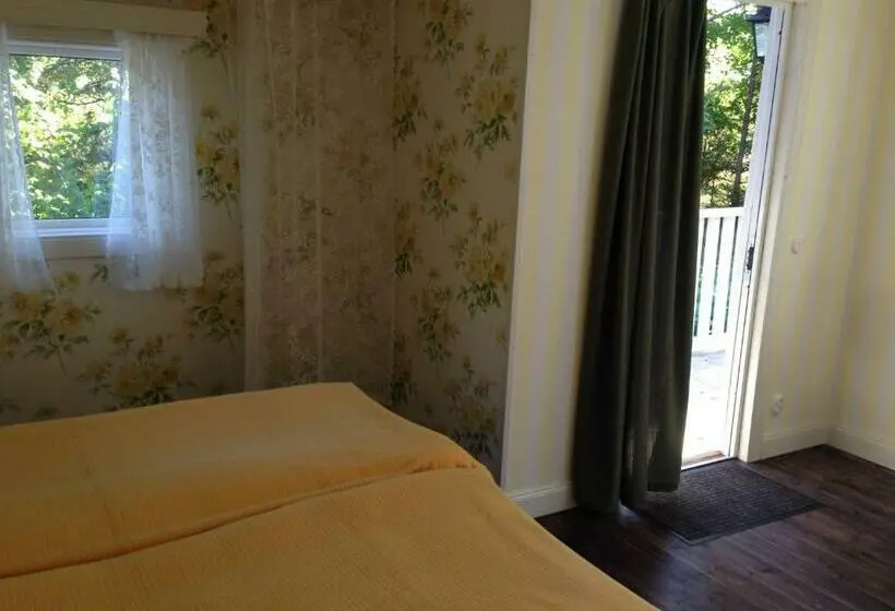 Standard-invahuone, Ardrebo B&b