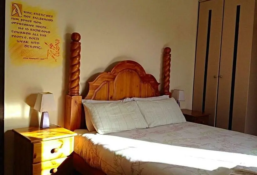 Standard-huone, Cashel Town Center Inn
