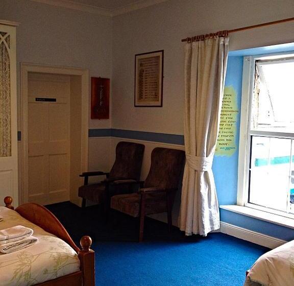 4인용 스탠다드 룸, Cashel Town Center Inn