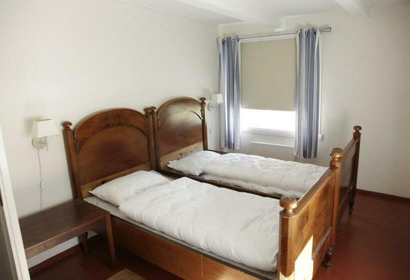 バス共有のスタンダードルーム, Brekke Gard Hostel