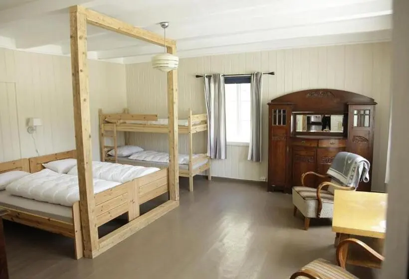 Perhehuone Jaettu Kylpyhuone, Brekke Gard Hostel
