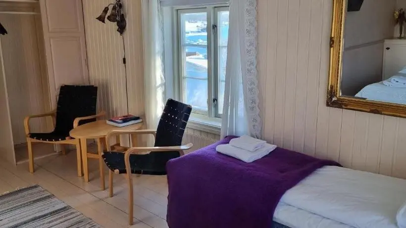 スーペリアールーム, Erzscheidergaarden Hotell