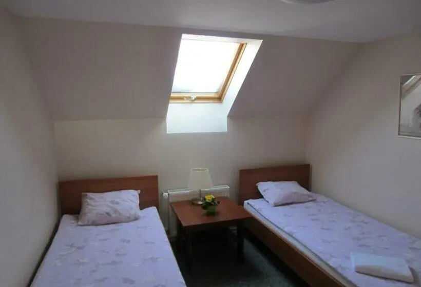 اتاق استاندارد, Hostel Livonija