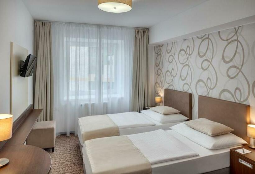 חדר סטנדרט, Atlas