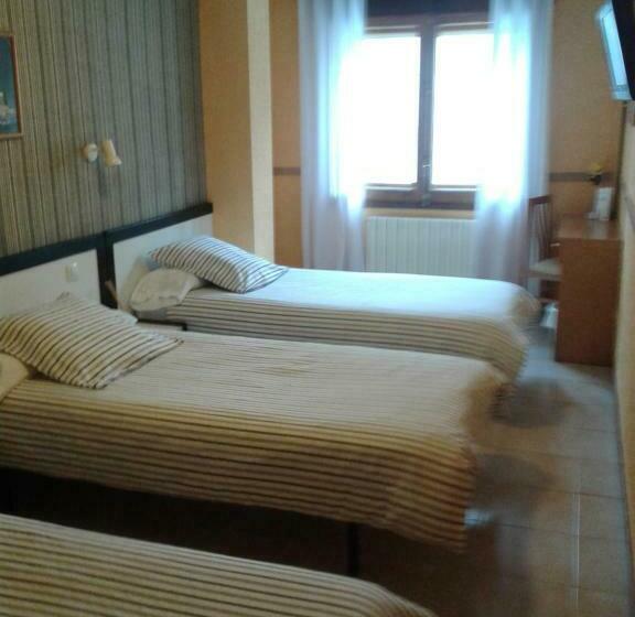 Quarto Triplo Standart, Copacabana