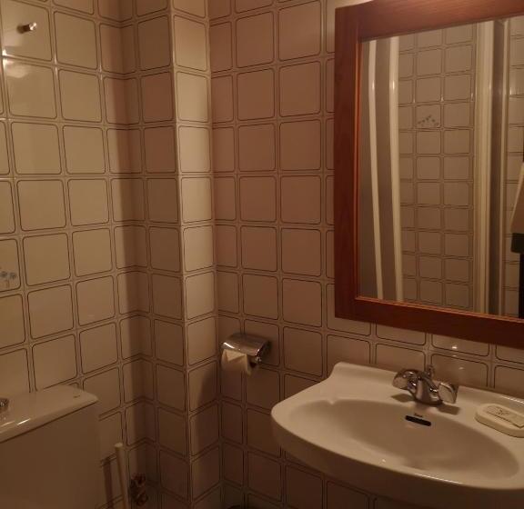 Quarto Triplo Superior, Copacabana